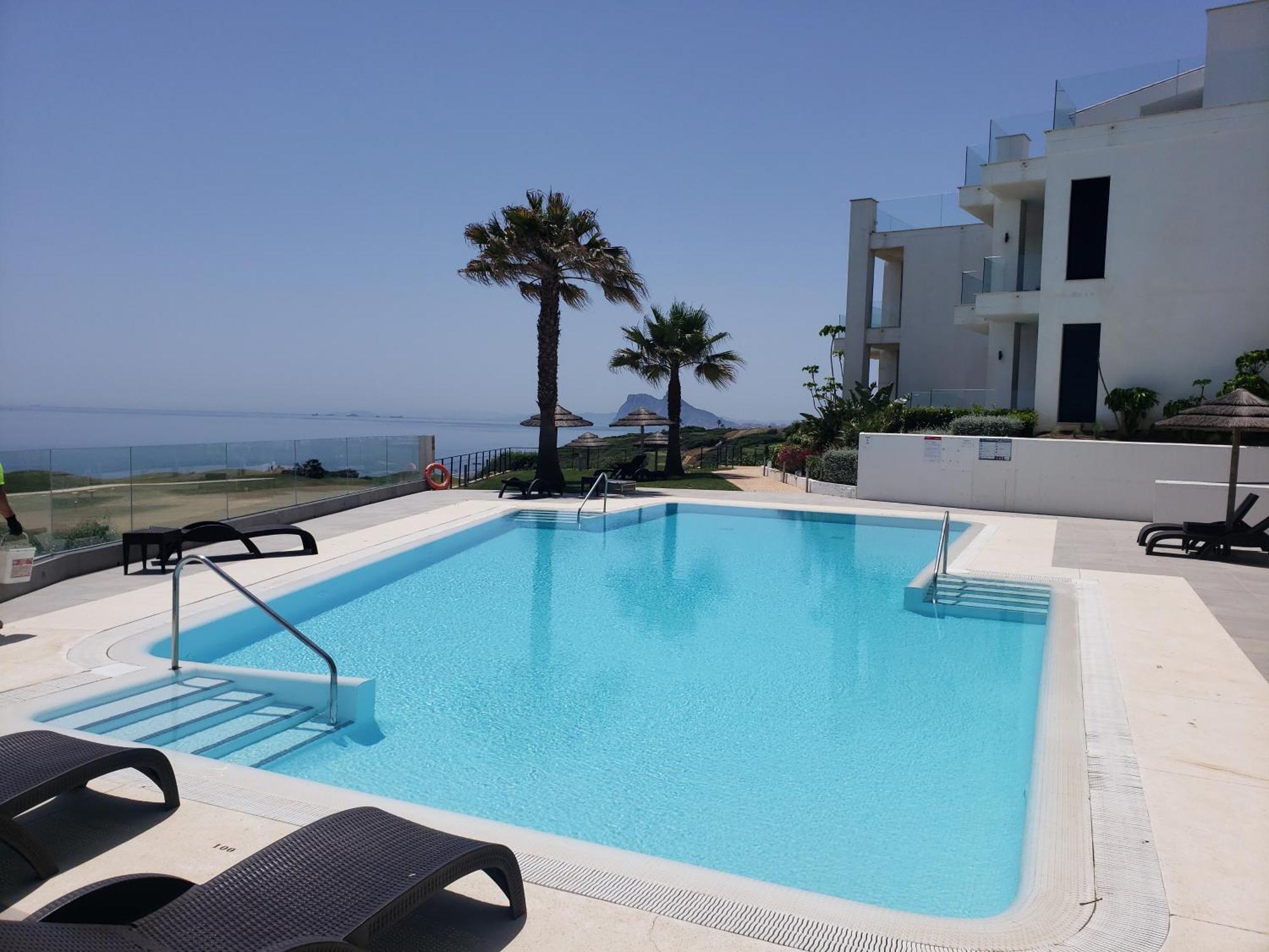 New Front Line Beach-Golf La Alcaidesa San Roque The Links 1 Екстериор снимка